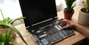 Guide to Computer and Laptop Screen Repairs in Edinburgh with Mr. Fix